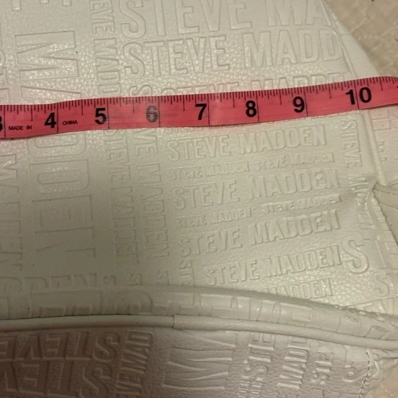 Steve Madden White and Floral Women's Backpack - Picture 10 of 10